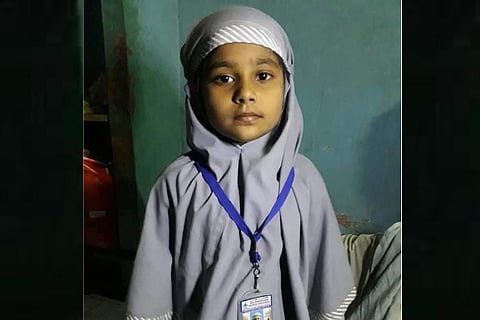 7-yr-old TN girl gets Swachh honour after dragging father to cops over lack of toilet