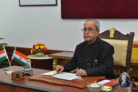 Should President Mukherjee have published his memoir while still in office? 