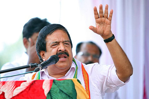 CPI(M) backed banks having a free run in Kerala, alleges Chennithala 