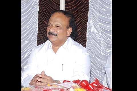 Congress minister files defamation against Shoba Karandlaje after she blames him for RSS activist's murder