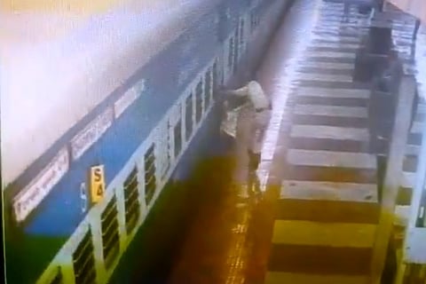 Watch: Dramatic rescue by railway cop who saves man from going under train in Hyderabad 