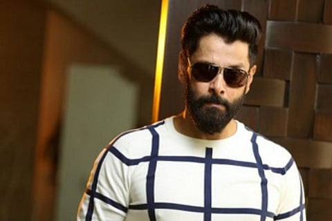 Vikram replaces Prithviraj in Rs 300 crore magnum opus ‘Mahavir Karna’