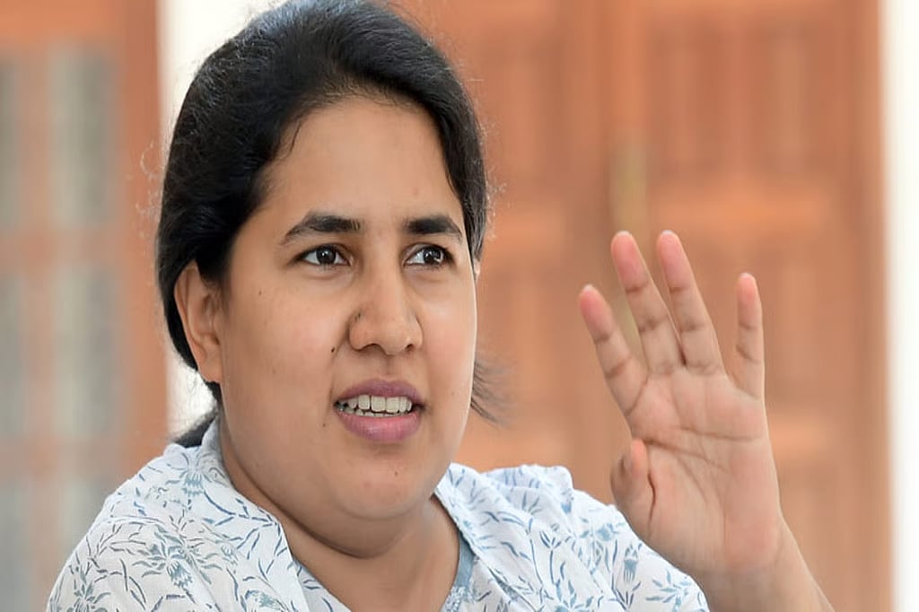 Kerala HC dismisses CMRL appeal against ED probe linked to Veena Vijayan