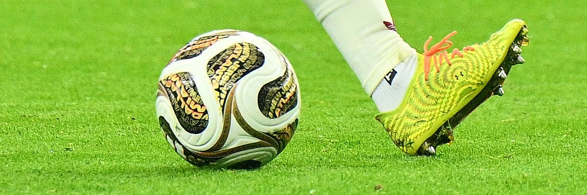 Geometry, football and the World Cup final