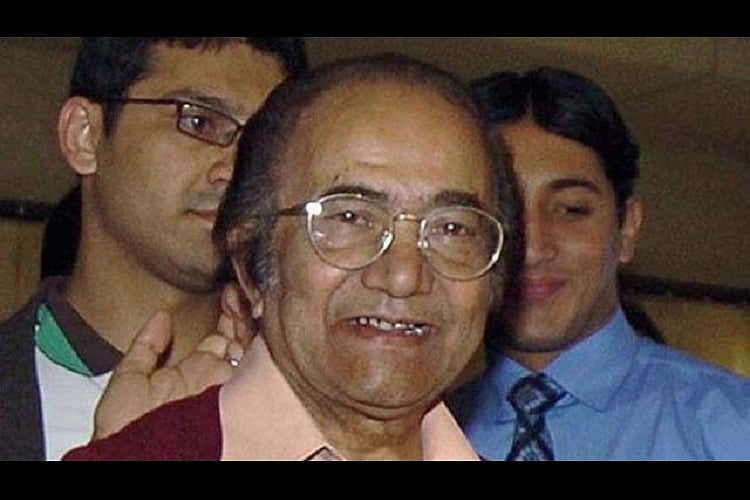Cricketer Hanif Mohammad still alive, clarifies 'misinformed' son