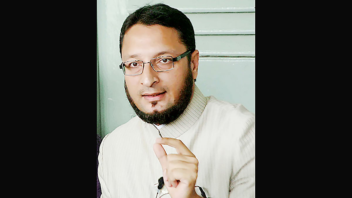 Asaduddin Owaisi, President of All India Majlis-E-Ittehadul Muslimeen (AIMIM) Party. (Photo Courtesy: <a href="http://www.aimim.in/asaduddin-owaisi/">aimim.in</a>)