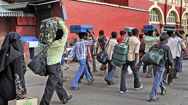 Representational image: Migrant workers in Kerala (Photo Courtesy: Wikimedia Commons)