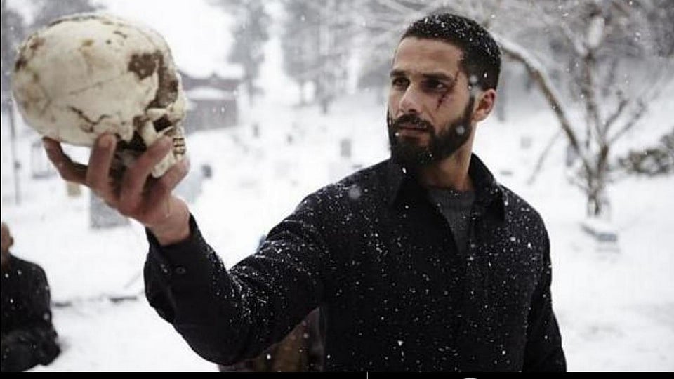 A still from the Bollywood adaptation of <i>Hamlet</i>, <i>Haider</i> starring Shahid Kapoor. The film takes a surreal look at the trauma caused by the “use terrorists to kill terrorists” policy. (Photo: Haider/UTV Motion Pictures)