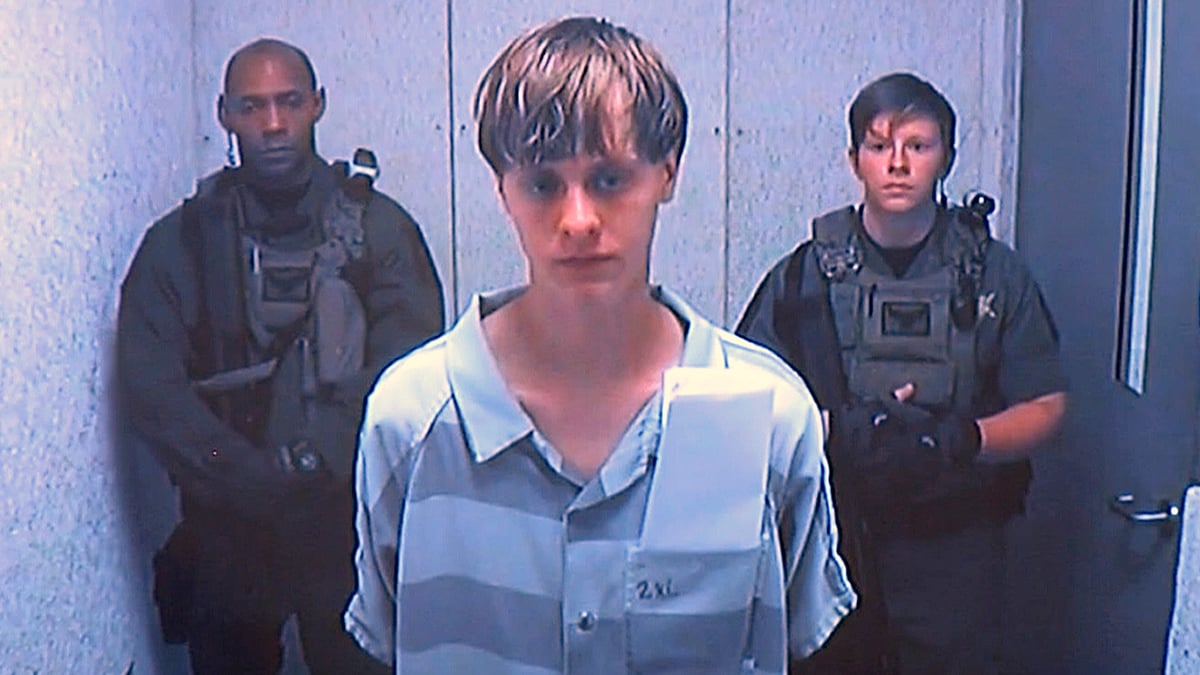 Gunman Dylann Roof appears in court via video link. (Photo: aP)