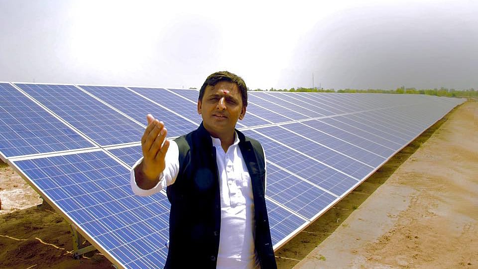 Chief Minister Akhilesh Yadav is on a binge to announce new projects and cut ribbons of still incomplete projects. (Photo: Facebook/Account of Uttar Pradesh CM Akhilesh Yadav)
