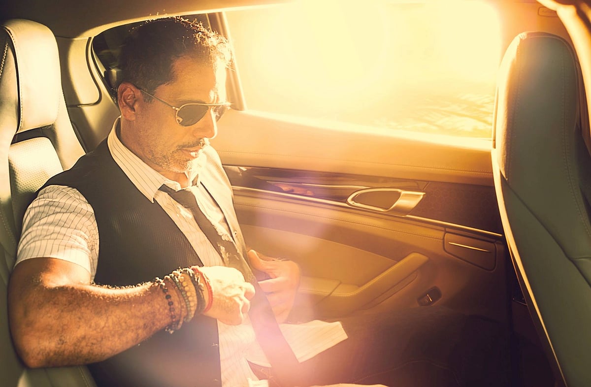 Robert Vadra uploaded this picture on Facebook with the caption, “Get on Time!!”. (Photo: Facebook/Robert Vadra)