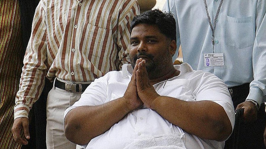 Pappu Yadav. (Photo: <a href="https://twitter.com/HuffPostIndia/status/600194156103933952">Twitter.com/@HuffpostIndia</a>)
