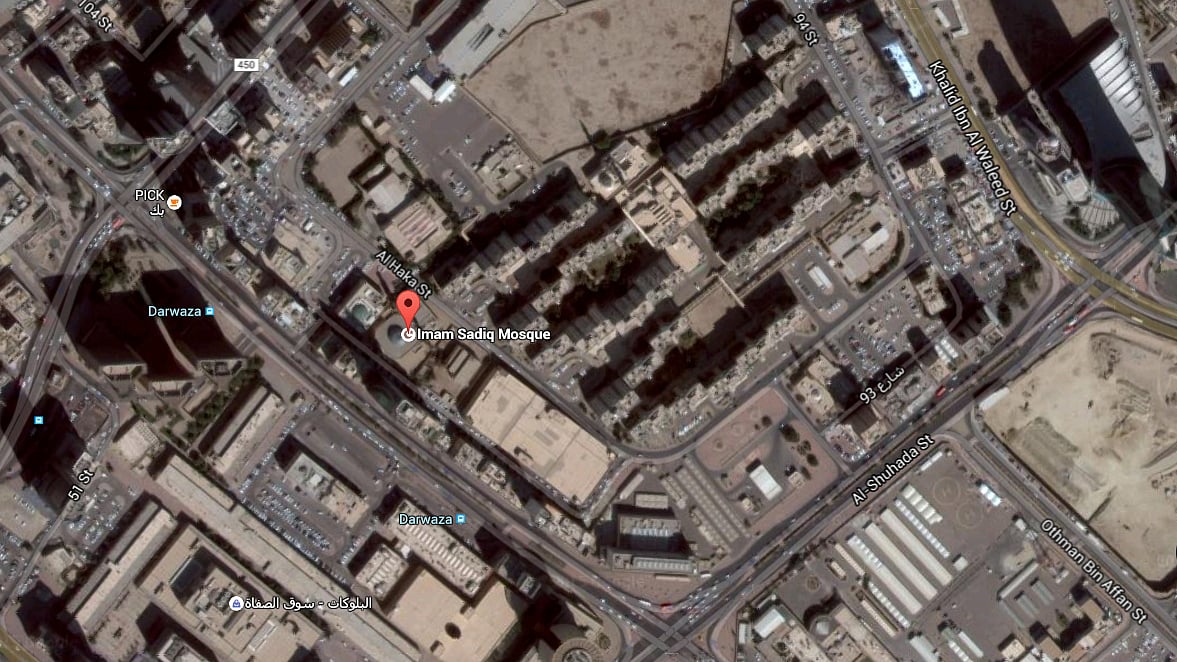 The Imam Sadiq Mosque in Kuwait. (Screengrab: <a href="https://www.google.co.in/maps/place/Imam+Sadiq+Mosque/@29.374643,47.9788738,834m/data=!3m1!1e3!4m2!3m1!1s0x3fcf84eb18f82311:0xf7a48e9c91af5476!6m1!1e1?hl=en">Google Maps</a>)