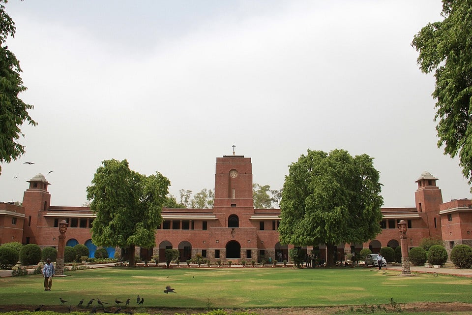 St. Stephen’s College. (Photo Courtesy: <a href="http://www.ststephens.edu/archives/gallerystart.htm">www.ststephens.edu</a>)