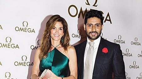 Cindy Crawford and Abhishek Bachchan at an event in Mumbai (Photo: Twitter/OmegaWatches)