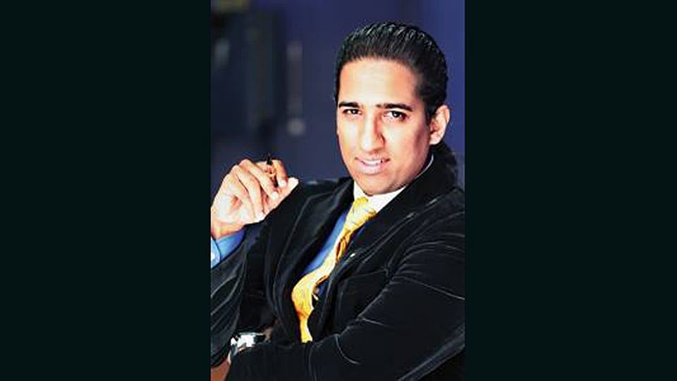 (Photo: <a href="https://www.facebook.com/chaudhuri.arindam?fref=ts">Facebook.com/ArindamChaudhuri</a>)