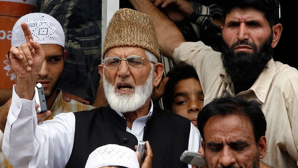 Syed Ali Shah Geelani (C) at a protest in Srinagar. (Photo: Reuters)