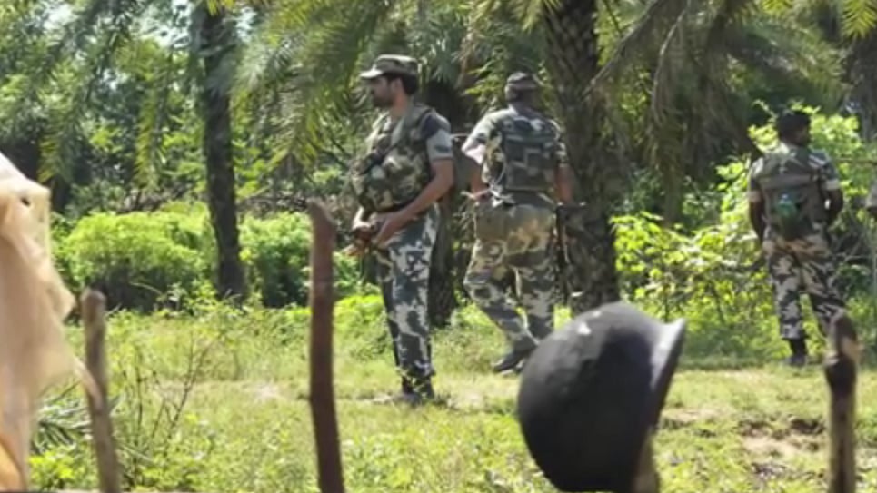 CRPF manning a Naxal-affected area. (Photo: YouTube grab/<a href="https://www.youtube.com/watch?v=vAZBFcTR0BY">The Times of India</a>)