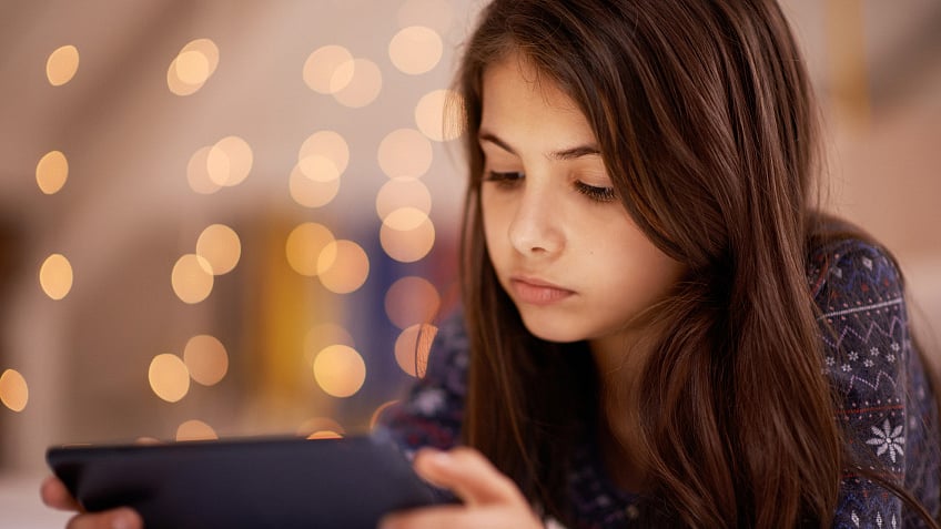Can we interest the little one in some Sunday Exhale? (Photo: iStock) 