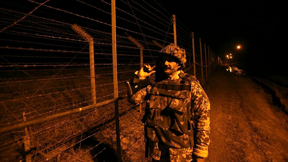 A soldier along the LoC. (Photo: Reuters)