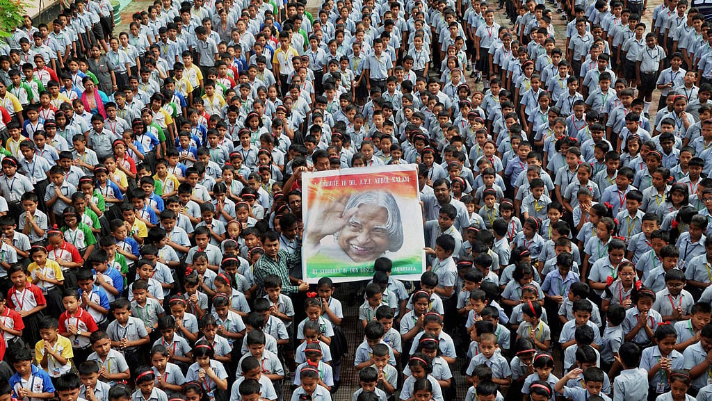 Abdul Kalam’s&nbsp;vision for India 2020 touched the right chord with kids and adults alike. (Photo: PTI)