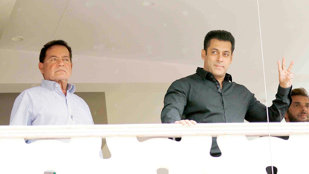 Salman Khan with father Salim Khan (Photo: Yogen Shah)