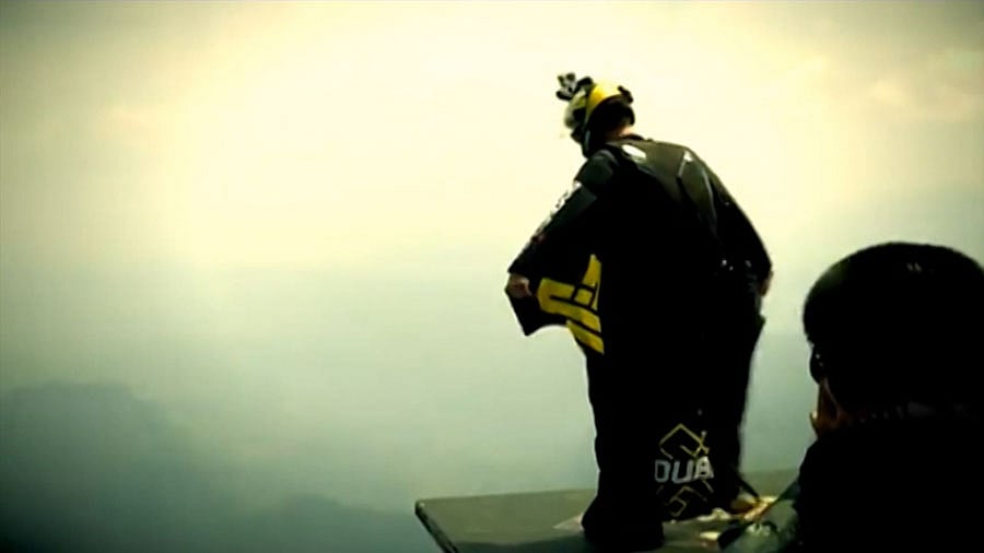 Norwegian wingsuit pilot and skydiver in Hunan, China. (Photo: AP Screengrab)