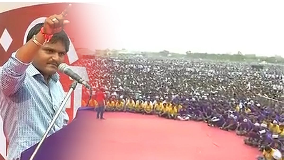 Lakhs of Patels protest at the mega rally in Ahmedabad, demanding OBC quota. (Photo: The image has been altered by The Quint)
