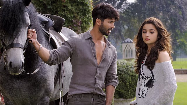 Shahid Kapoor and Alia Bhatt in <i>Shandaar</i>