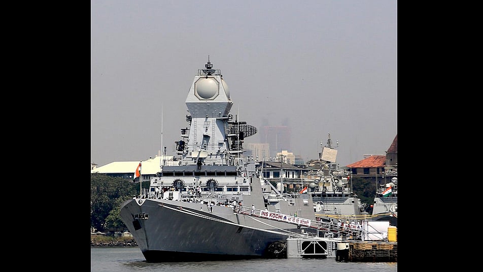 Naval warship INS Kochi was commissioned by Defence Minister Parrikar on Wednesday in Mumbai. (Photo: <a href="https://twitter.com/SpokespersonMoD">Sitanshu Kar/Twitter</a>)