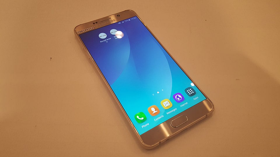 Samsung Galaxy Note 5. (Photo: The Quint)