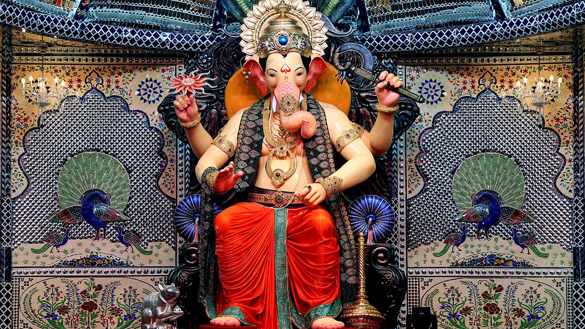 The grand idol of Lalbaugcha Raja in Mumbai&nbsp;&nbsp;(Photo: Facebook/LalbaugchaRaja)