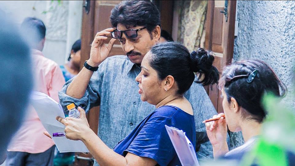 Irrfan Khan and Meghna Gulzar on location for <i>Talvar </i>(Photo: Shaheen Muhammed)