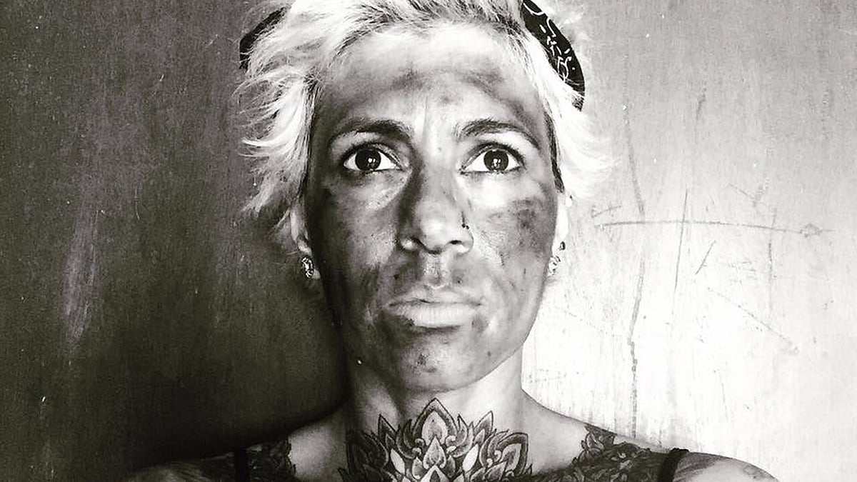 Celebrity hairstylist Sapna Bhavnani. (Photo: <a href="https://www.facebook.com/22558524193/photos/a.10153621326404194.1073741828.22558524193/10153628159414194/?type=3&amp;theater">Facebook.com/SapnaBhavnani</a>)