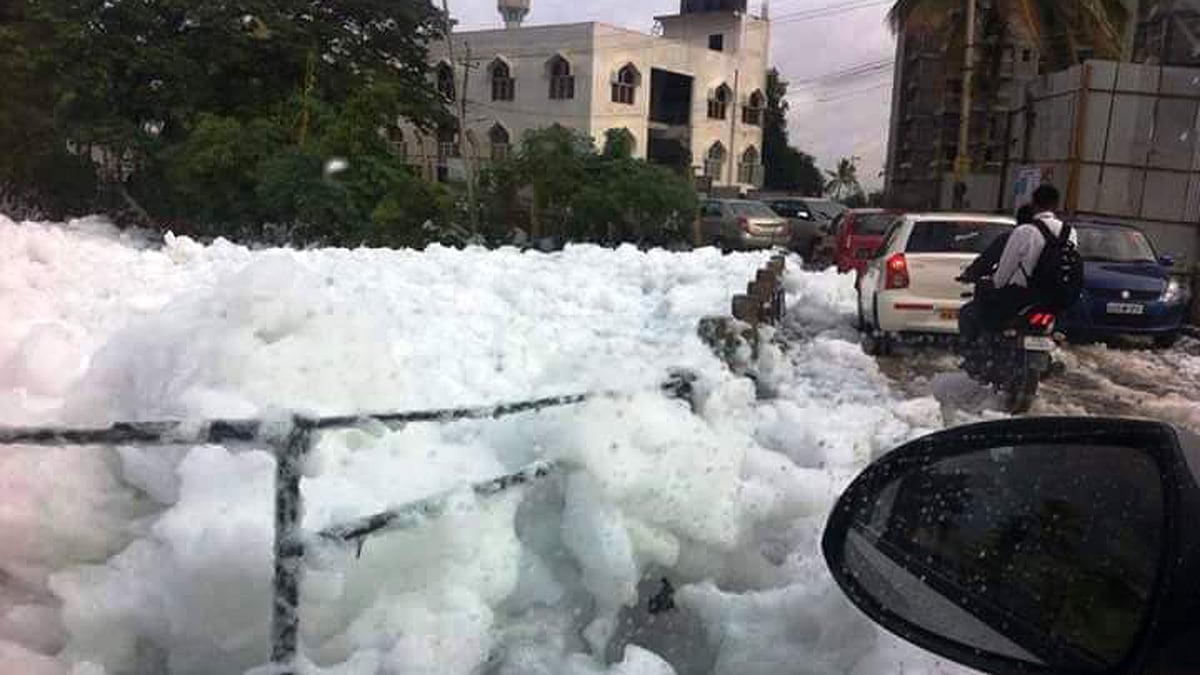 Bellandur Lake spewing froth. 