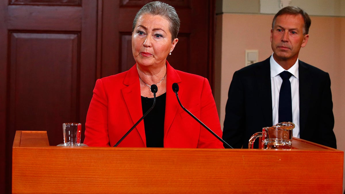  Kucci Kullmann Five, chairman of Norwegian Nobel Committee announcing the 2015 Nobel Peace Prize. (Photo: AP)