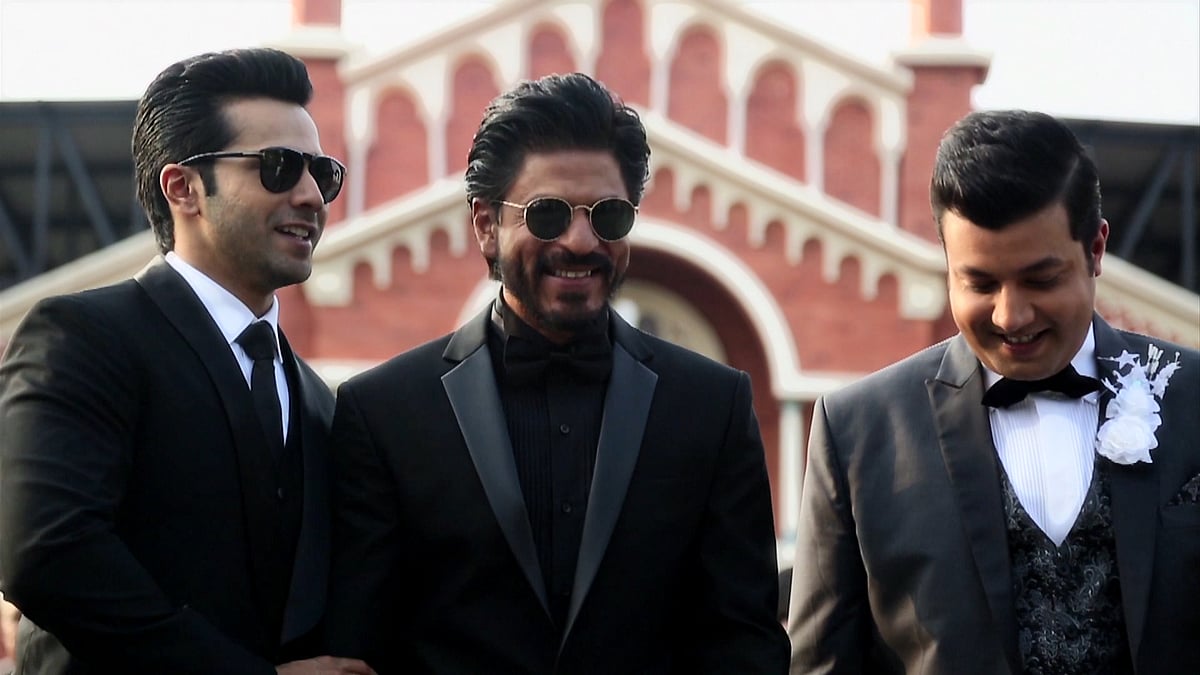Varun Dhawan, Rohit Shetty and Varun Sharma on the sets of <i>Dilwale</i> (Photo courtesy: Red Chillies) 