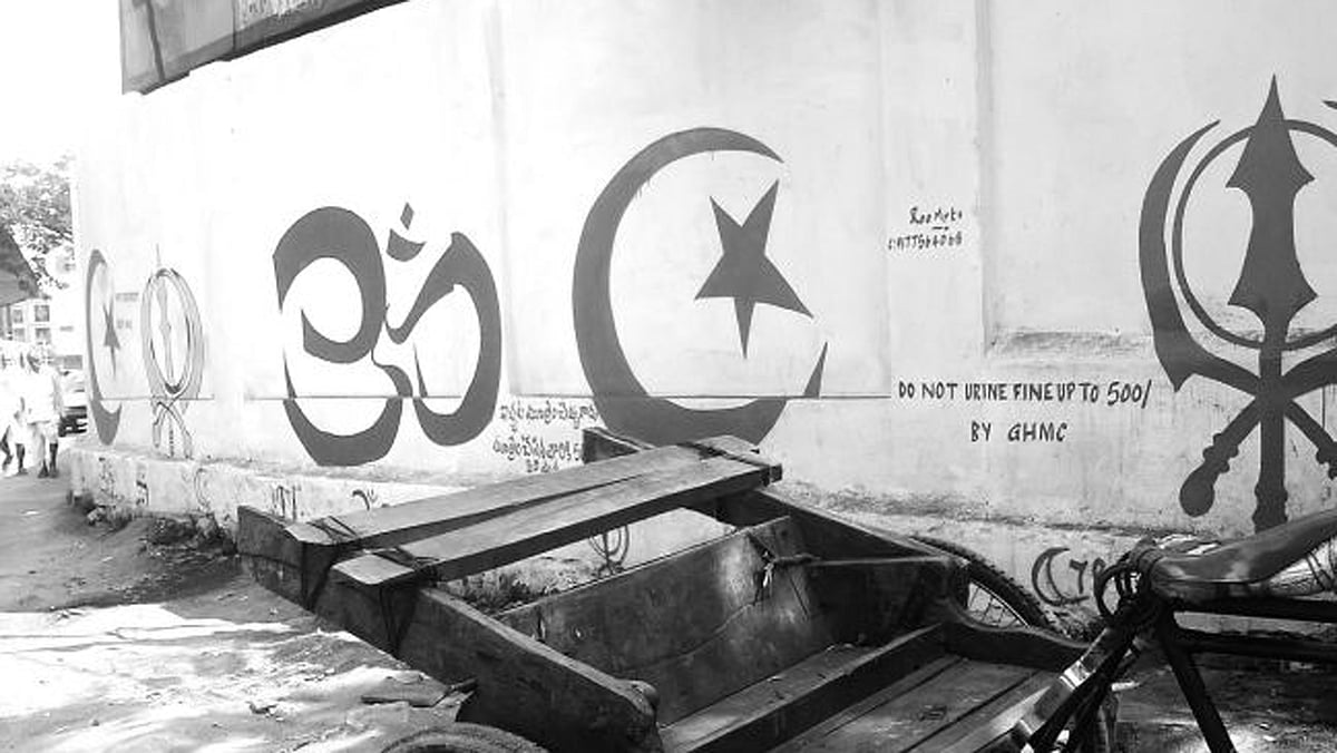 Rythu Bazaar in Hyderabad has been painted with religious symbols. (Photo Courtesy: The News Minute)