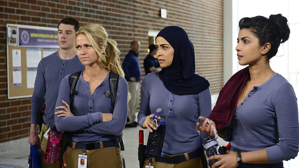Priyanka Chopra with her team <i>Quantico</i>
