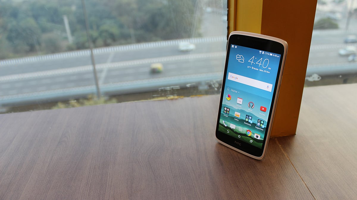 The HTC Desire 828. (Photo: <b>The Quint</b>)