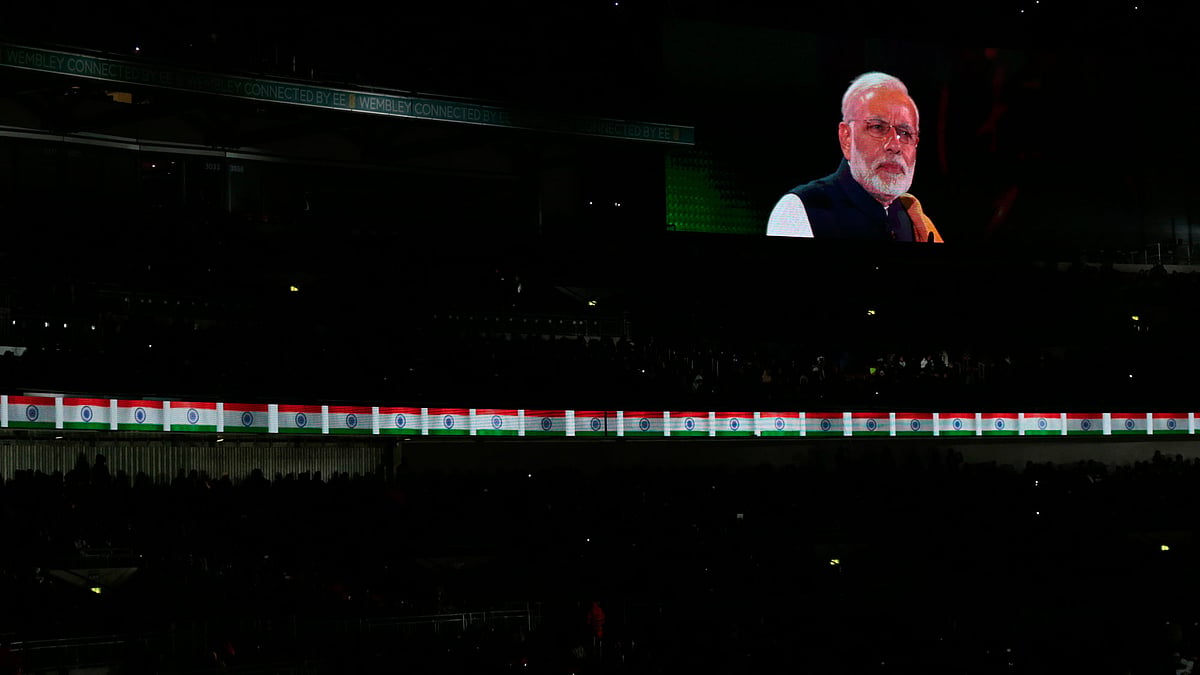 Modi speaks to Indians in UK at London’s Wembley stadium. (Photo: Reuters)