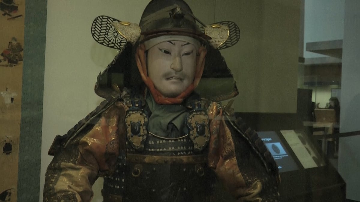 One of the exhibits in the Victoria and Albert Museum. (Photo Courtesy: AP screengrab)