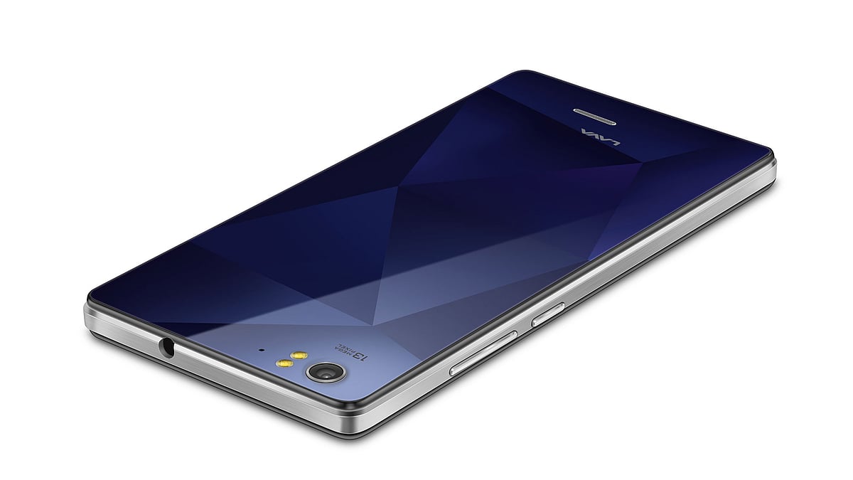 LAVA Pixel V2 Prism Blue. (Photo: LAVA)