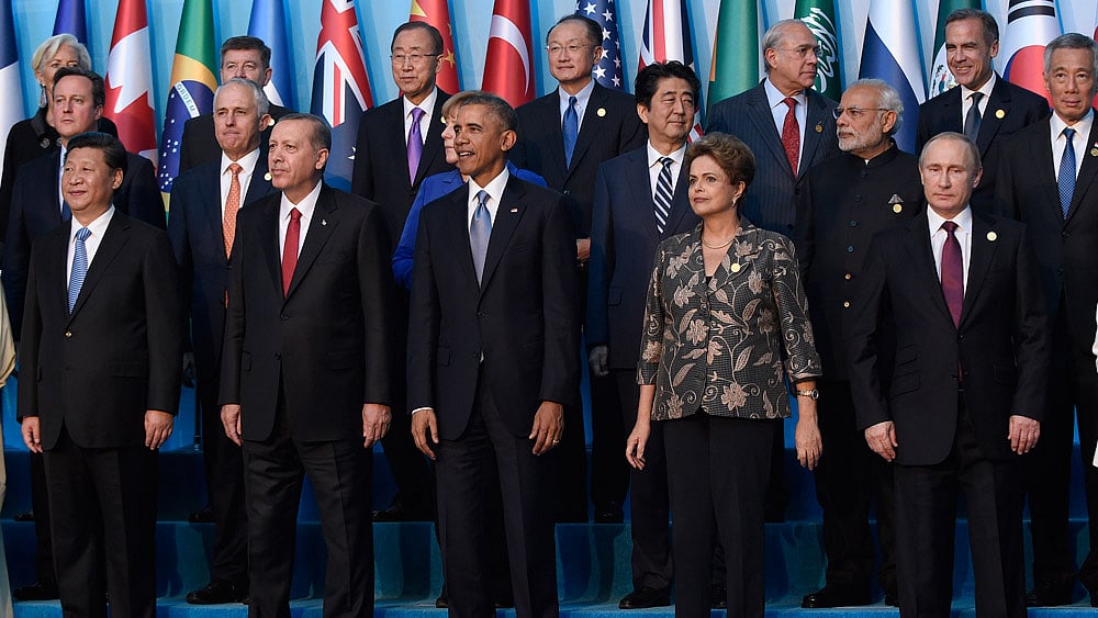 President Barack Obama (centre) in a group photo with other leaders during the G20 Summit in Antalya, Turkey, November 15, 2015. (Photo: AP)