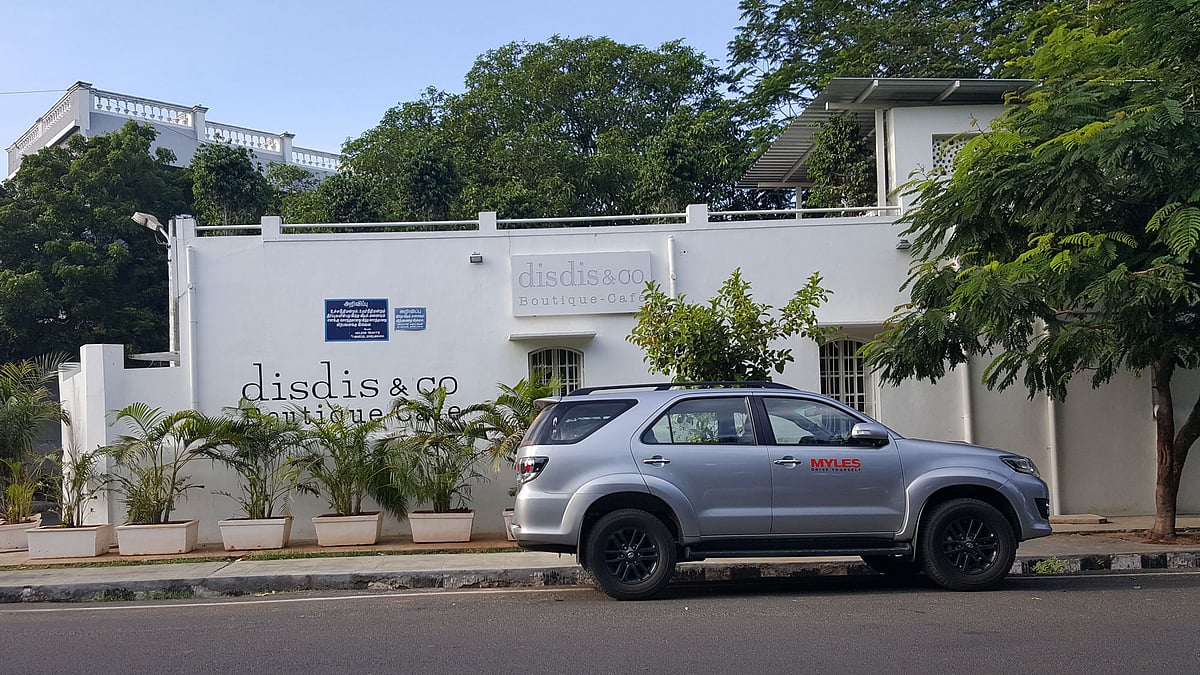 Cafe DisDis & Co in Pondicherry. (Photo: <b>The Quint</b>)