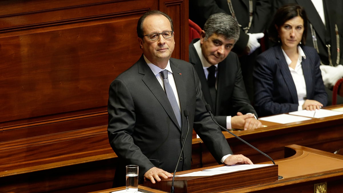 French President Francois Hollande delivers a speech at a special congress of the joint upper and lower houses of parliament at the Palace of Versailles. (Photo: Reuters)