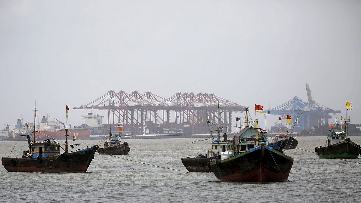 Following 26/11, some people are of the opinion that the Mumbai coastline continues to remain porous and penetrable. (Photo: Reuters)