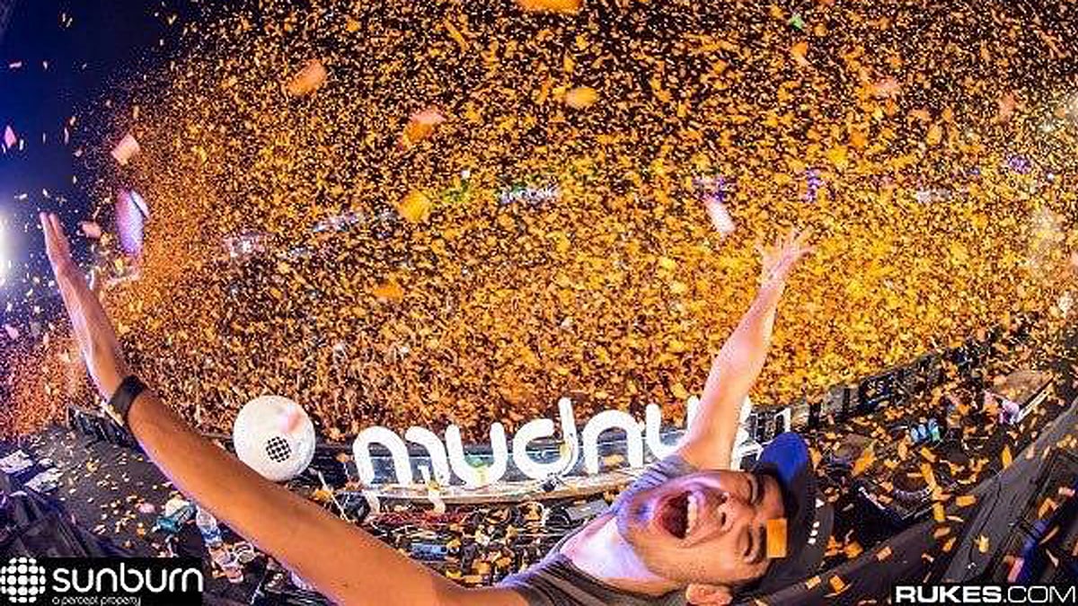 “India last year! Can’t wait to be back...!” enthuses Afrojack on his Facebook account. (Photo Courtesy: <a href="https://www.facebook.com/djafrojack/photos_stream">Facebook/Afrojack</a>)