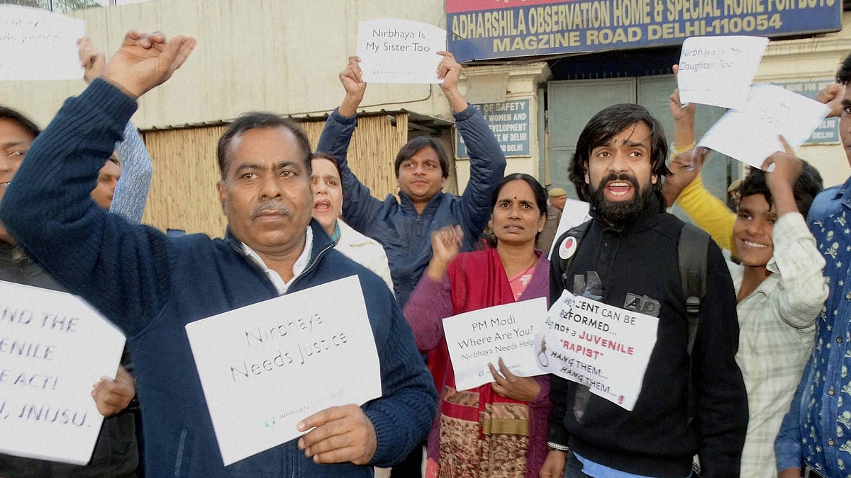 ABVP activists along with Nirbhaya’s parents staging a protest against the release of juvenile convict  (Photo: PTI)