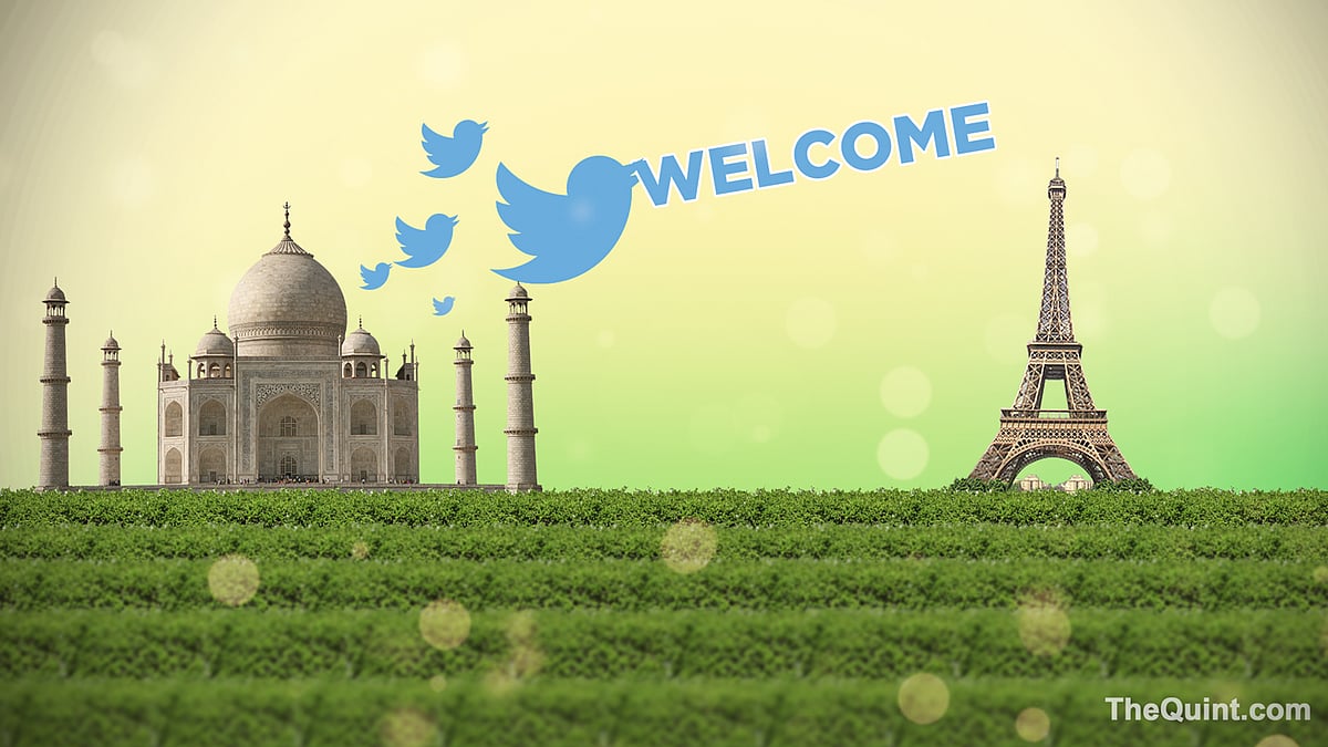 Taj Mahal tweets happy New Year to Eiffel Tower. (Photo: <b>The Quint</b>)